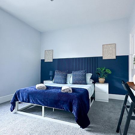Stylish 3-Bedroom Home In Canterbury City-Centre - Superb Location! Exterior foto