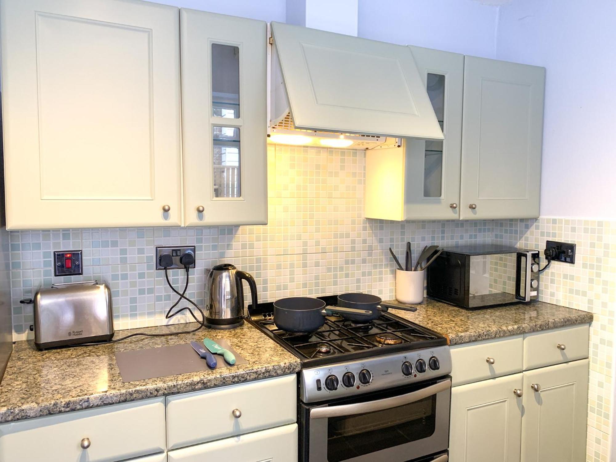Stylish 3-Bedroom Home In Canterbury City-Centre - Superb Location! Exterior foto